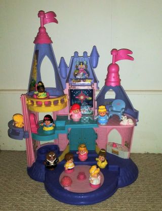 Fisher Price Little People Disney Princess Songs Palace With 10 People