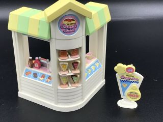 Calico Critters Sylvanian Families Retired Waffle Crepe House Stand Rare Htf