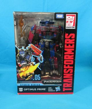 Takara Tomy Hasbro Transformers Generations Studio Series Optimus Prime