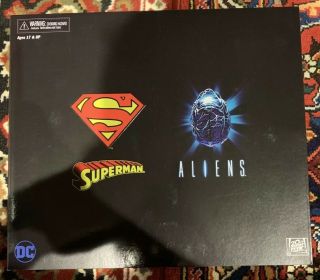 Sdcc 2019 Neca Superman Vs.  Aliens 2 Figure Set Exclusive Dc Dark Horse