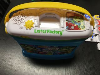 Leap Frog Letter Factory Phonics Set of 26 Letters W/ Carrying Bucket ABCs 6