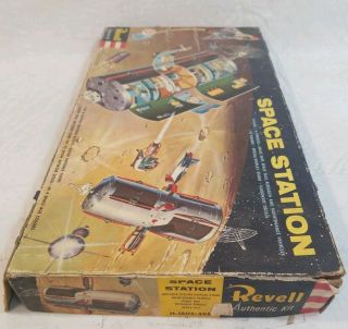 REVELL 1959 H - 1805 - 498 SPACE STATION MODEL KIT BOX LID & INSTRUCTIONS ONLY 4
