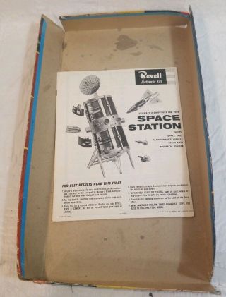 REVELL 1959 H - 1805 - 498 SPACE STATION MODEL KIT BOX LID & INSTRUCTIONS ONLY 8