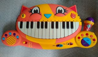 Justb Byou B.  Toys Orange Meowsic Cat Shaped Musical Keyboard Piano & Microphone