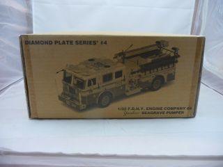 Code 3 Diamond Plate Series Fdny Yankees Seagrave Pumper E - 68 Nib 1:32 12981