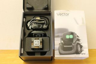 Anki Vector Robot Voice Activated Alexa Enable Smart Home Ai Robo Pet Euc