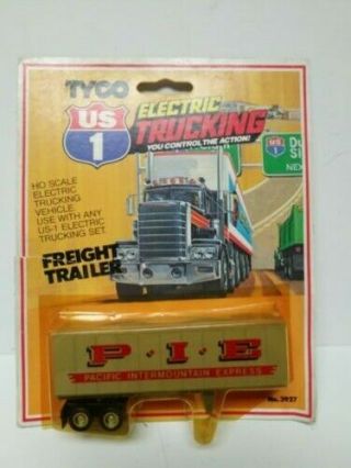Vintage Ho Tyco Us1 Trucking Trailer P.  I.  E.  Pacific Express Pie 3927 1981 " Read "