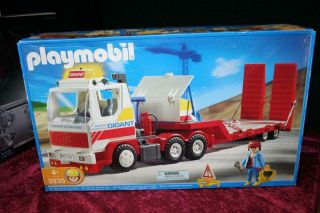 Playmobil Set 3935: Heavy Duty Truck With Flatbed Trailer,  With Multi - Loader