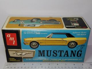 1/25 Amt 1965 Ford Mustang Hardtop/convertible Unsealed Model Kit