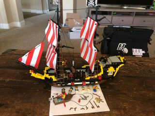 Lego 6285 - Pirates Black Seas Barracuda - Complete With Sails