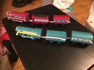 Thomas & Friends Trackmaster Connor and Caitlin full motorized trains with cars 2