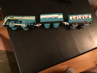 Thomas & Friends Trackmaster Connor and Caitlin full motorized trains with cars 4