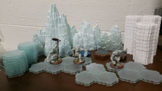 Heroscape Thaelenk Tundra Snow And Ice Expansion Pack - Terrain And Figures