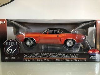 Highway 61 1971 Dodge Challenger R/t Supercars 1 Of 402 Made Hemi Orange 1/18