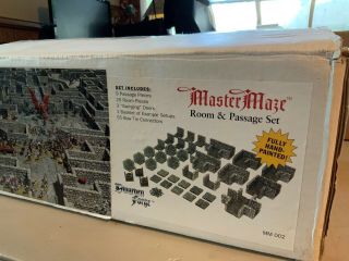 Master Maze Dwarven Forge Room & Passage Set Never Been