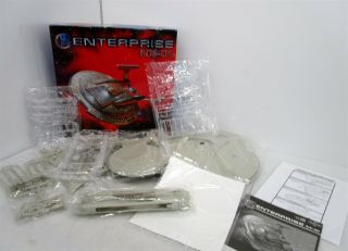 Polar Lights Star Trek Enterprise Nx - 01 Model Assembly Kit Ages 10 To Adult
