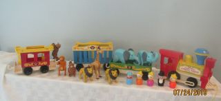 Vintage Fisher Price Circus Train 4 Cars W/ Complete 991
