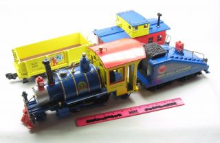 Aristo - Craft 30 Years Sesame Street Red Ball Express 4 Cars G Scale