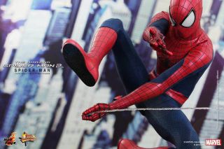 Hot Toys The Spider - man 2 1/6 Scale MMS244 Special Exclusive Edition 4
