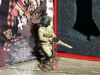King & Country: Boxed Set Ra055 - Female Russian Sniper.