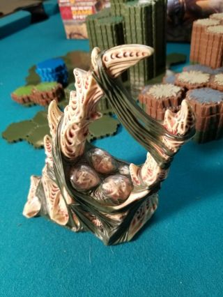 HeroScape Master Set 2 Swarm of the Marro With Instructions 6