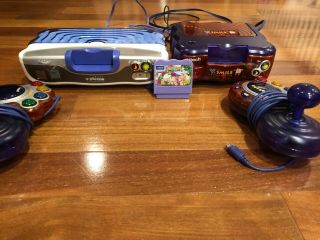 Vtech V Smile & Vmotion Tv Learning System Console 2 Controllers And 1 Game