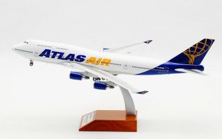 1:200 35cm Jfox Atlas Air Boeing 747 - 400 Passenger Airplane Diecast Plane Model
