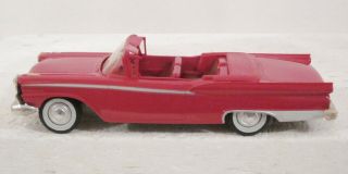 Amt Dealer Promo Friction Car: 1959 Ford Fairlane 500 2 - Dr Convertible Galaxie?