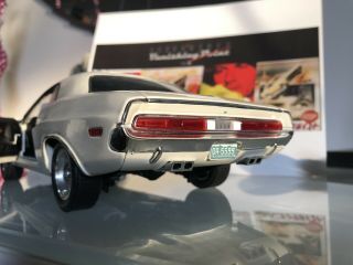 Highway 61 1970 Dodge Challenger R/T VANISHING POINT (with movie plates) 5