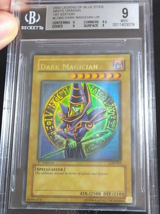 Bgs 9 Wavy Dark Magician Lob 005 1st Edition Ultra