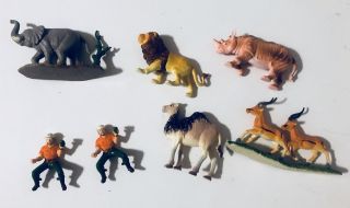 23 - Ray Zoo Animal plastic figures w/accessory fences 1992 - 1994 4