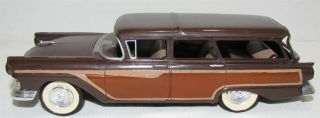 1957 Revell Ford Country Squire Station Wagon Model Kit Pro Built