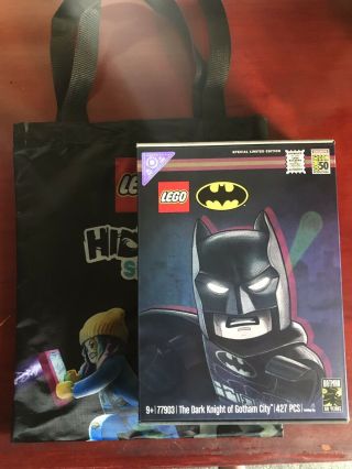 Sdcc 2019 Exclusive Lego Batman The Dark Knight Of Gotham Set And Lego Bag
