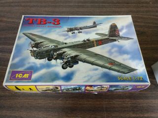 Vintage Soviet Heavy Bomber Tb - 3 1/72 Icm Model Kit 72091 Mib Contents