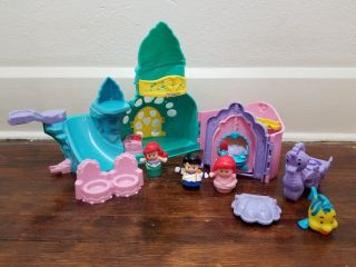 Fisher Price Little People Disney Princess Little Mermaid Ariel Castle Playset