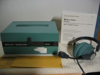 1970 Bell & Howell LANGUAGE MASTER Model 1757B Box with Headphones 2