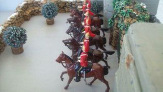 6 W BRITAINS 1952 FROM SET 2074 THE 1ST KING ' S DRAGOON GUARDS LEAD 4