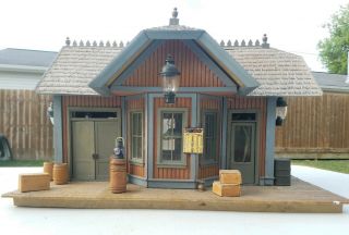 VINTAGE G - SCALE TRAIN BUILDING FOR USE WITH LGB,  ACCUCRAFT,  HAND - BUILT RARE 2