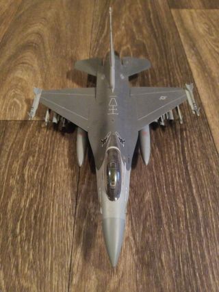 F - 16 Fighting Falcon 1/48 Scale Built