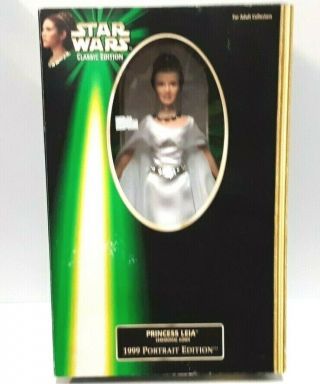 Hasbro Star Wars Princess Leia In Ceremonial Gown 1999 Portrait Edition.