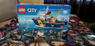 Lego Deep Sea Exploration Vessel 60095,  Deep Sea Starter Set 60091 Bundle, .