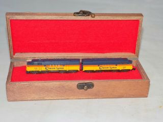 Z Scale Marklin Chessie System C&o 7071 F7 A - A Loco,  Both Powered,  Coupled,  Leds