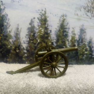 Britains Ltd Royal Artillery Gun 9700 With Shells And Box 1/32 Scale