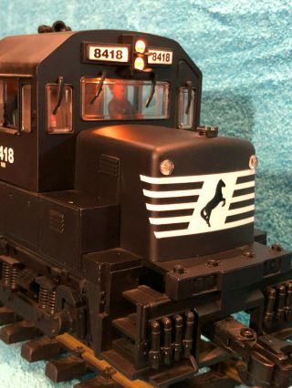 Aristo - Craft ART - 22125 Norfolk Southern NS GE U25B 8418 Locomotive G - Scale 6