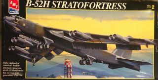 Amt 1/72 Scale Kit B - 52h Stratofortress 8623
