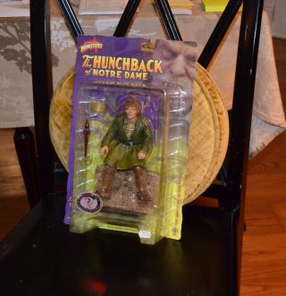 Sideshow Universal Monsters Series 3 LON CHANEY Hunchback of Notre Dame Figure 2