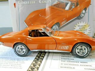 Danbury 1:24 1972 Chevy Corvette Ontario Orange W/ Papers