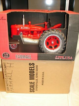 Huge 1/8 Scale Farm Tractor Scale Models Case Mccormick Farmall Model H