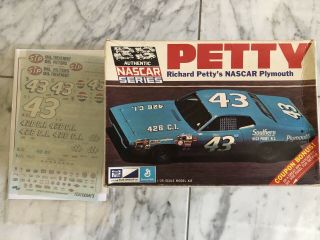 1/25 Richard Petty Nascar Plymouth By Mpc With Power Slide Decals