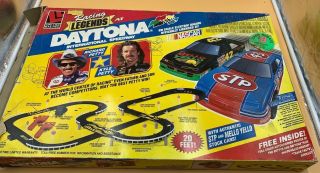 Daytona International Speedway Life Like Racing Richard Petty Kyle Slot Nascar